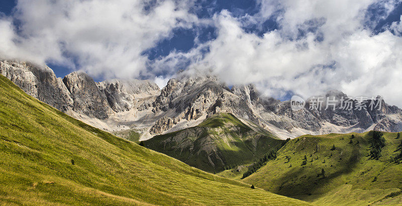 圣Pellegrino Pass Dolomites - Sas de Tascia(意大利)